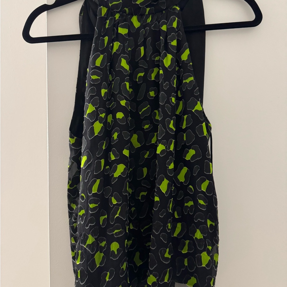 Alice and Olivia never worn top